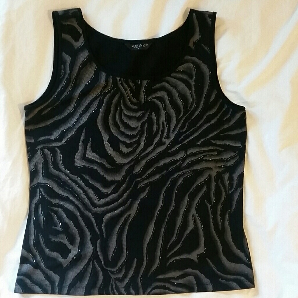 Versatile Top
